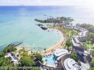 Lux* Grand Gaube Resort & Villas (aerial)