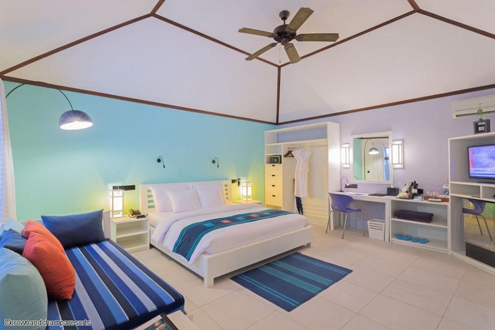 hotel-4-etoiles-meeru-island-resort-et-spa-maldives-interieur-de-la-chambre-jardin.