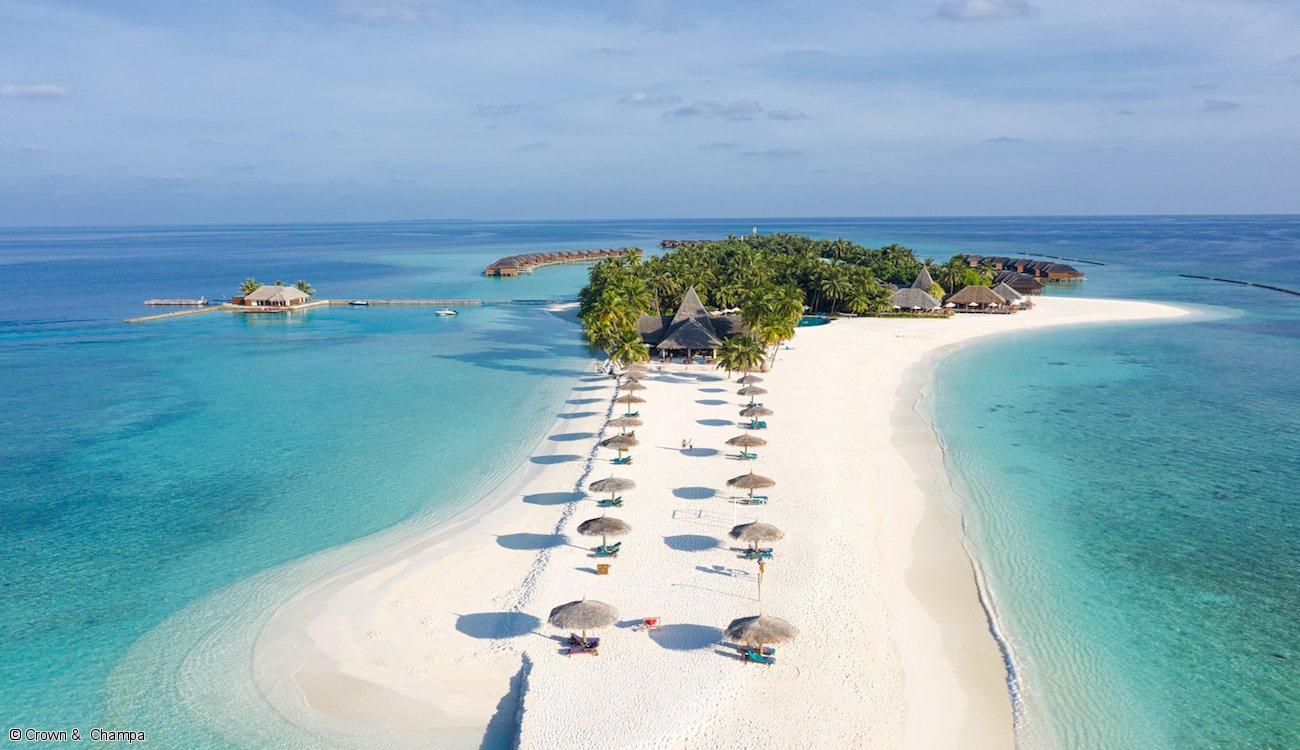 hotel-4-etoiles-veligandu-island-resort-et-spa-maldives-plage-de-sable-blanc.