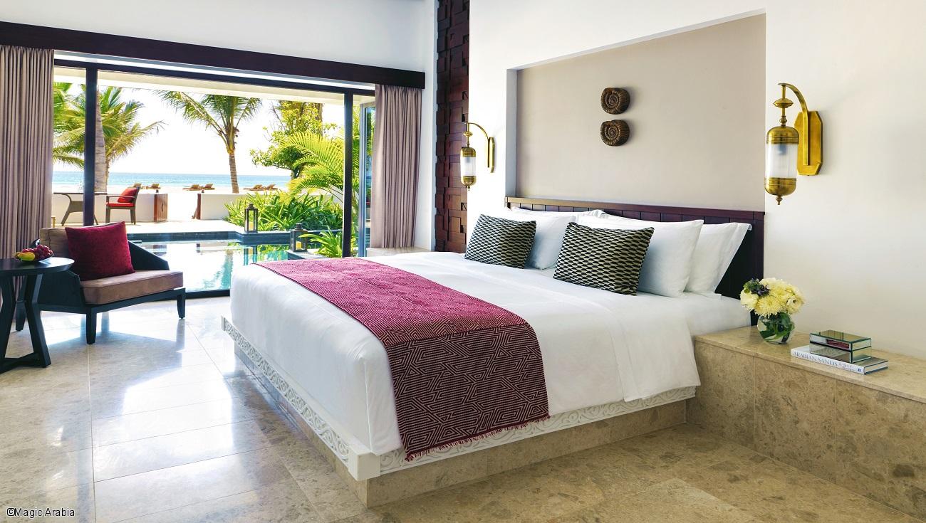 al-baleed-resort-salalah-by-anantara-one-bedroom-beach-villa.