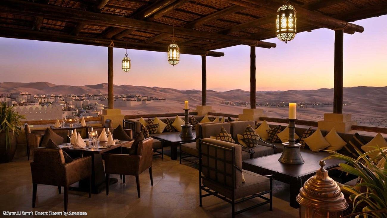 qasr-al-sarab-desert-resort-by-anantara-restaurant-suhail.