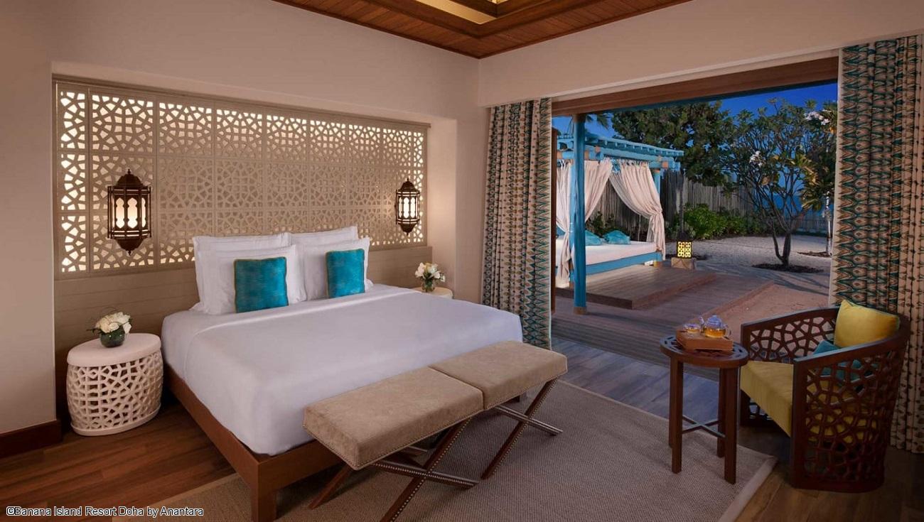 banana-island-resort-doha-by-anantara-three-bedroom-sea-view-pool-villa-bedroom.
