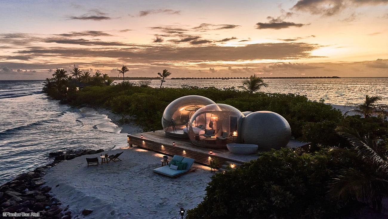 finolhu-baa-atoll-maldives-beach-bubble.